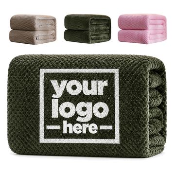 Diamond-Textured Fleece Blanket