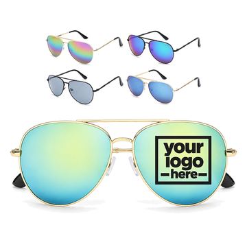 Teardrop-Shaped Aviator Sunglasses