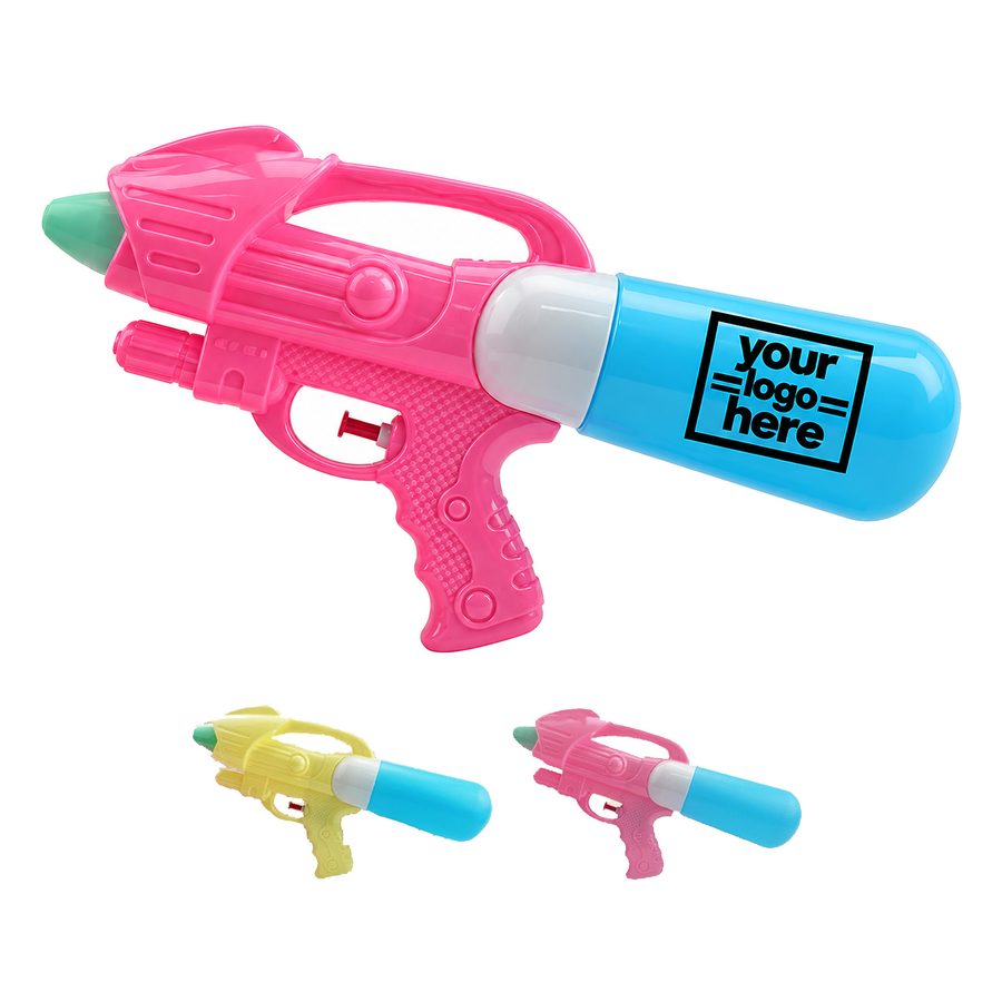 Water Gun With Cylindrical Reservoir
